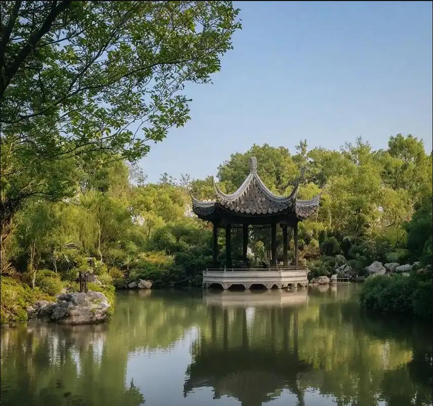 湖北冰彤餐饮有限公司